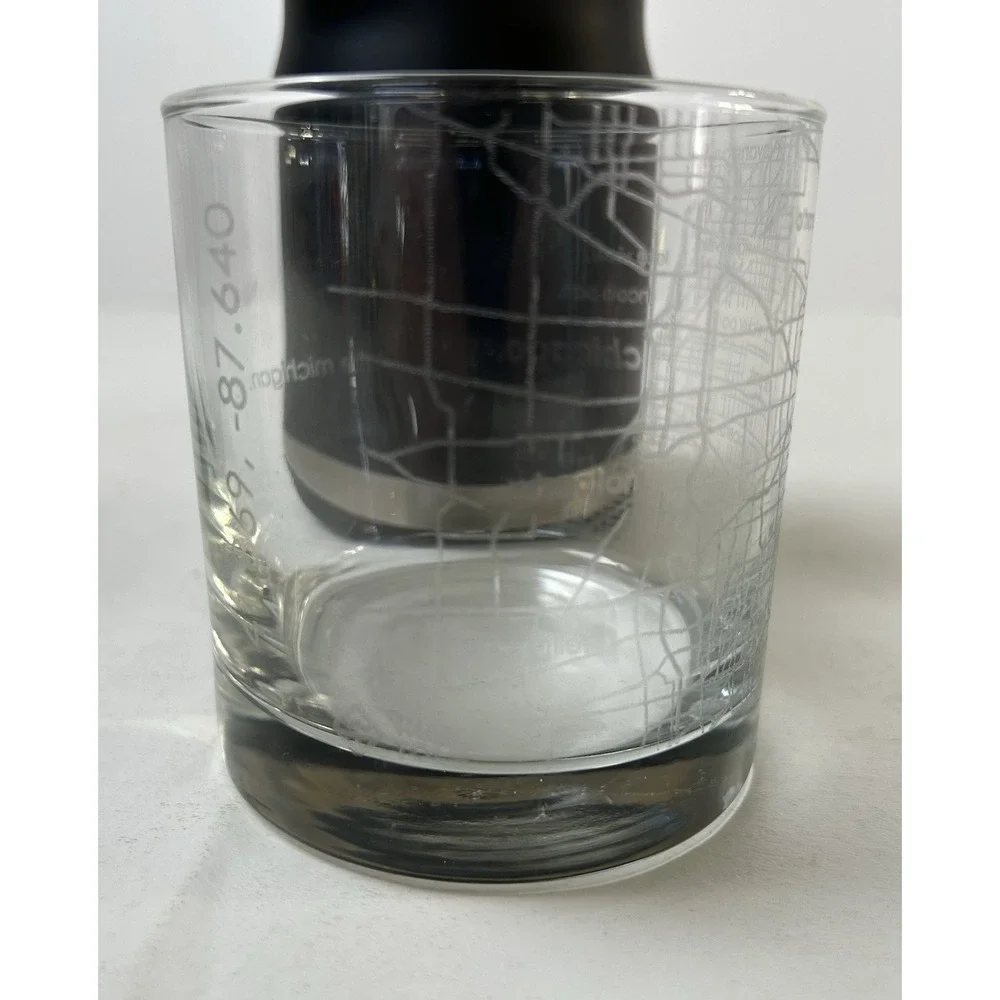 Set Of 2 Engraved Etched Chicago Map Whiskey/Highball Crystal Clear Glass